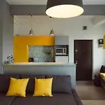 Luna Studio Piata Romana